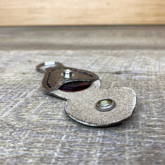 Leather Guitar Picks Holder Keychain handmade crackled brown Aldi coin holder - Picture 5 of 9